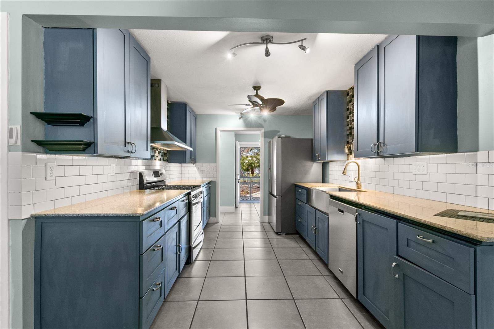 14806 CROWN DR, LARGO, FL, 33774