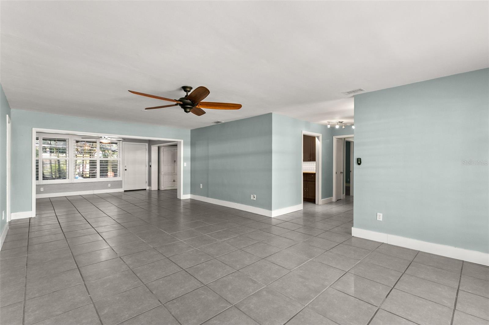 14806 CROWN DR, LARGO, FL, 33774