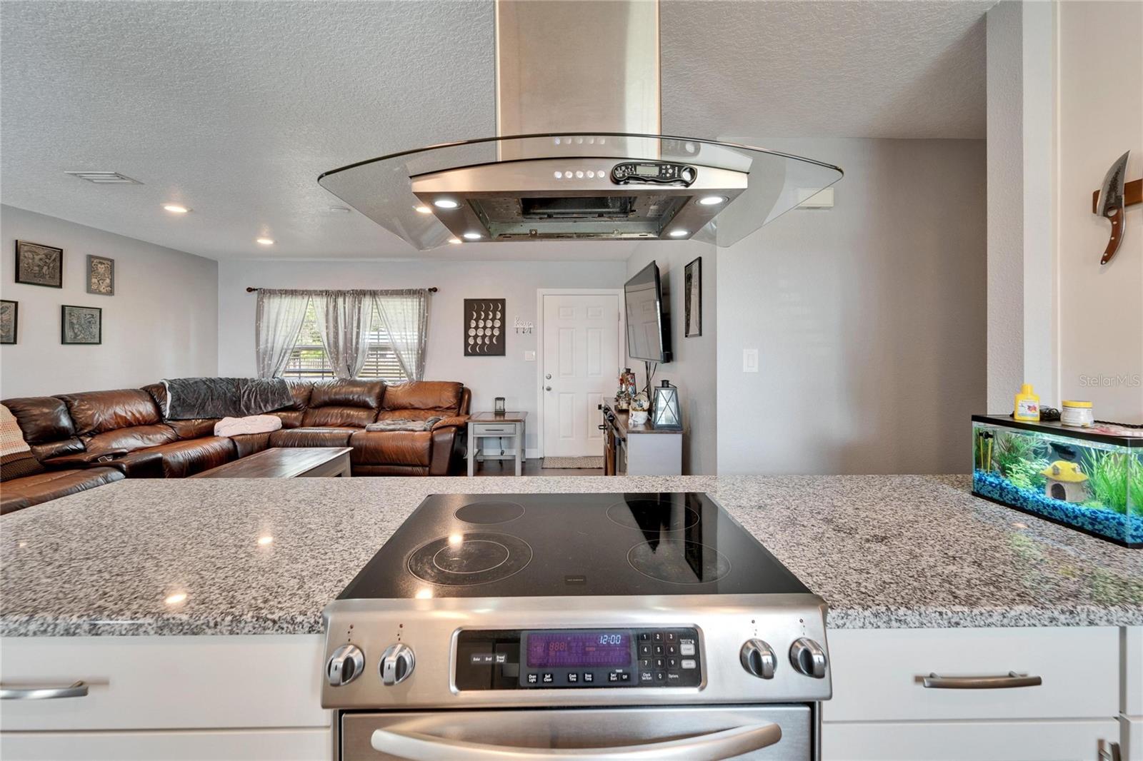 7055 DURANT RD, PLANT CITY, FL, 33567