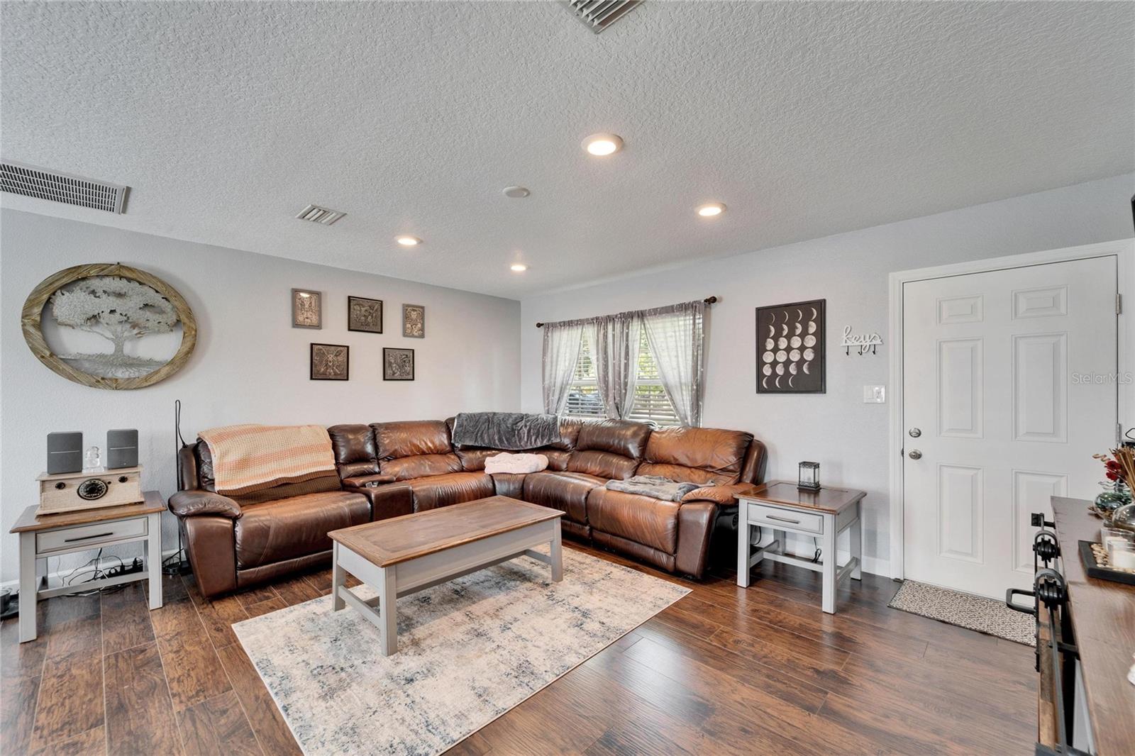 7055 DURANT RD, PLANT CITY, FL, 33567