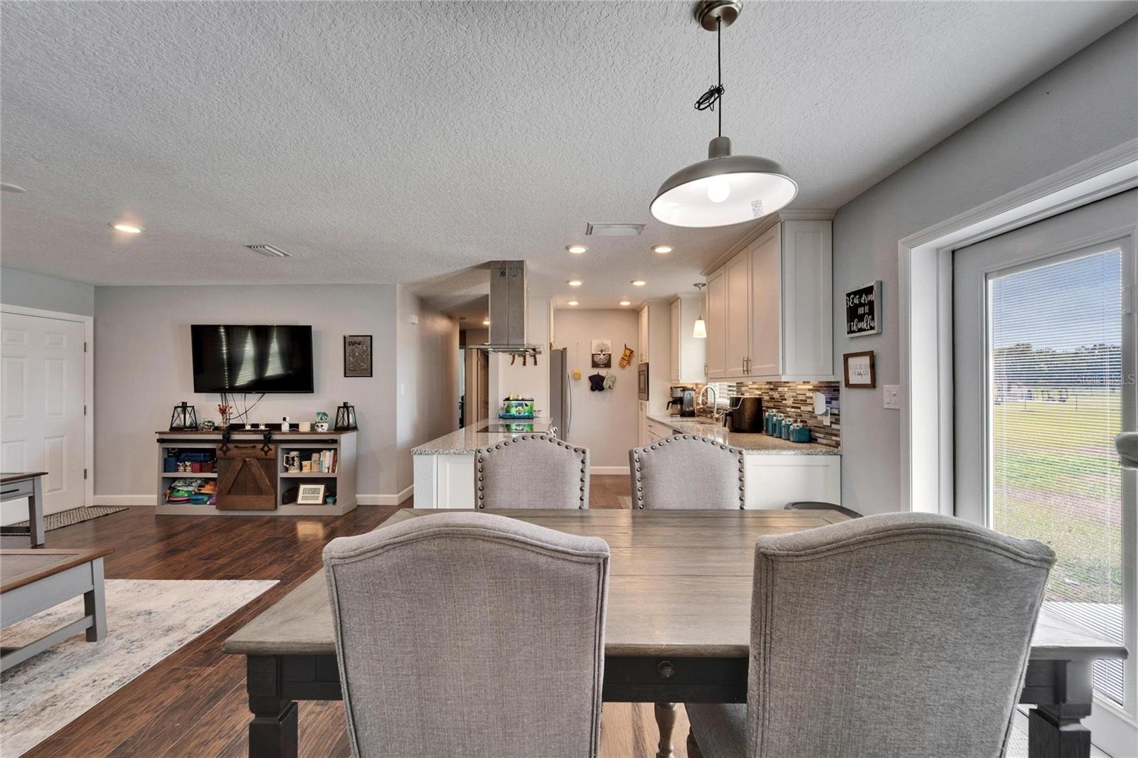 7055 DURANT RD, PLANT CITY, FL, 33567