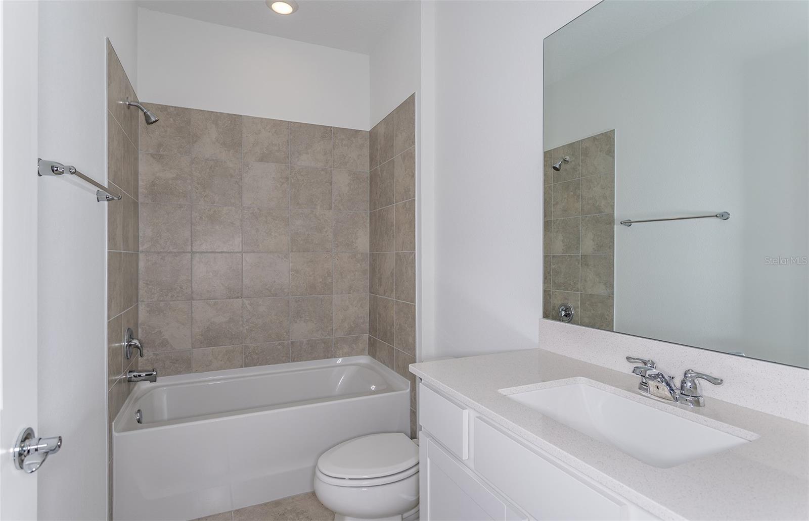 8953 WILDLIGHT TRL, WILDWOOD, FL, 34785