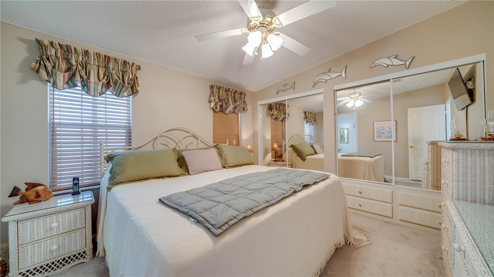 137 AMBLE DR, NORTH FORT MYERS, FL, 33903