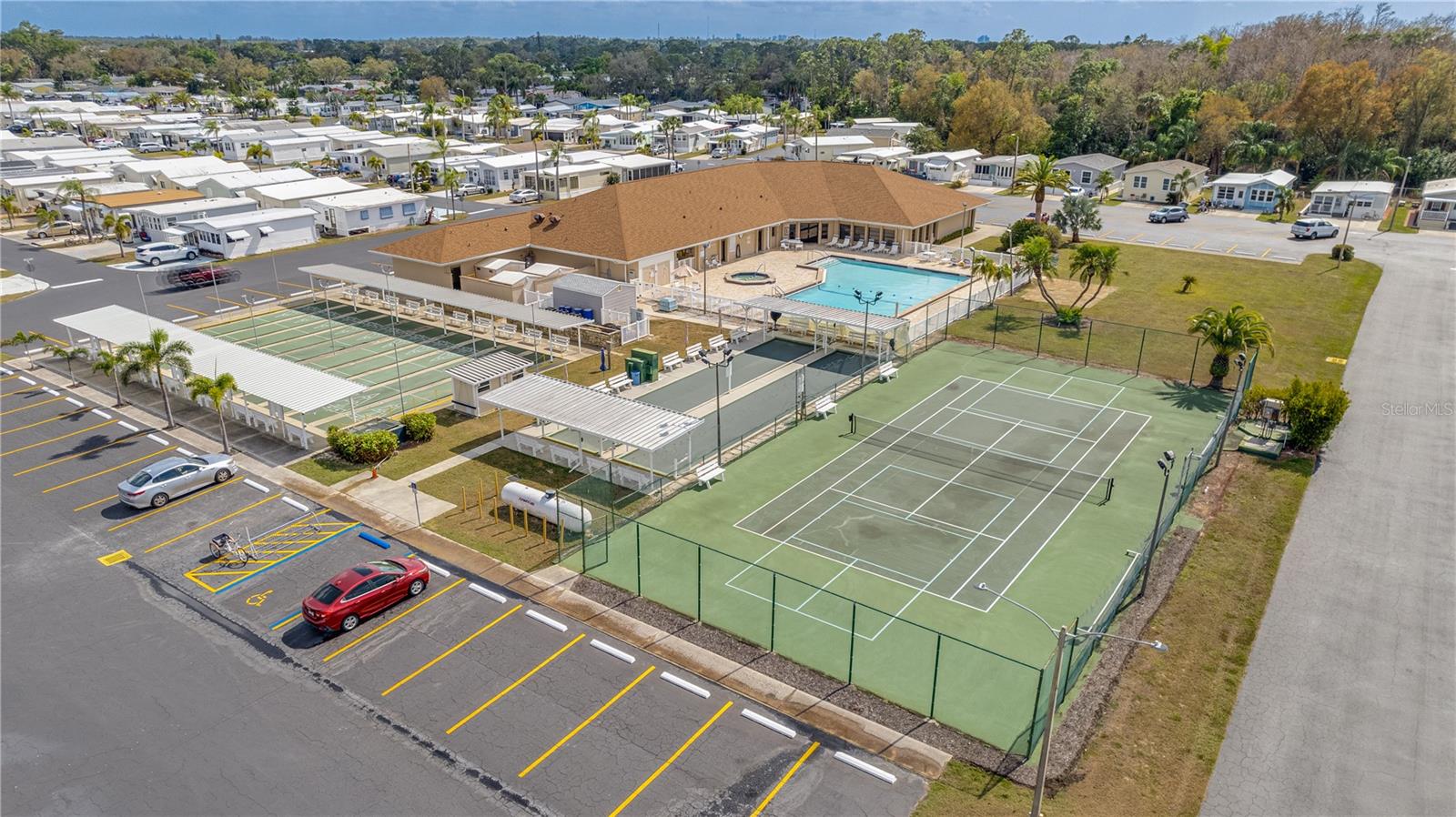 137 AMBLE DR, NORTH FORT MYERS, FL, 33903