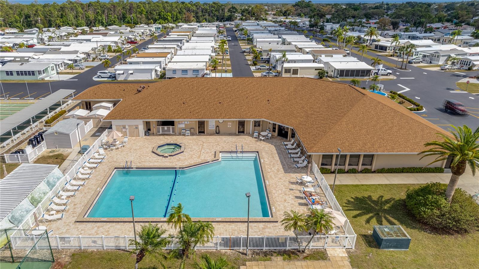 137 AMBLE DR, NORTH FORT MYERS, FL, 33903