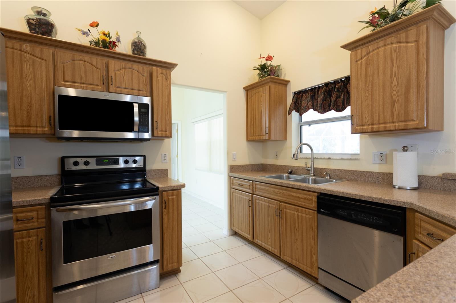 13 EDGEWATER DR, PALM COAST, FL, 32164