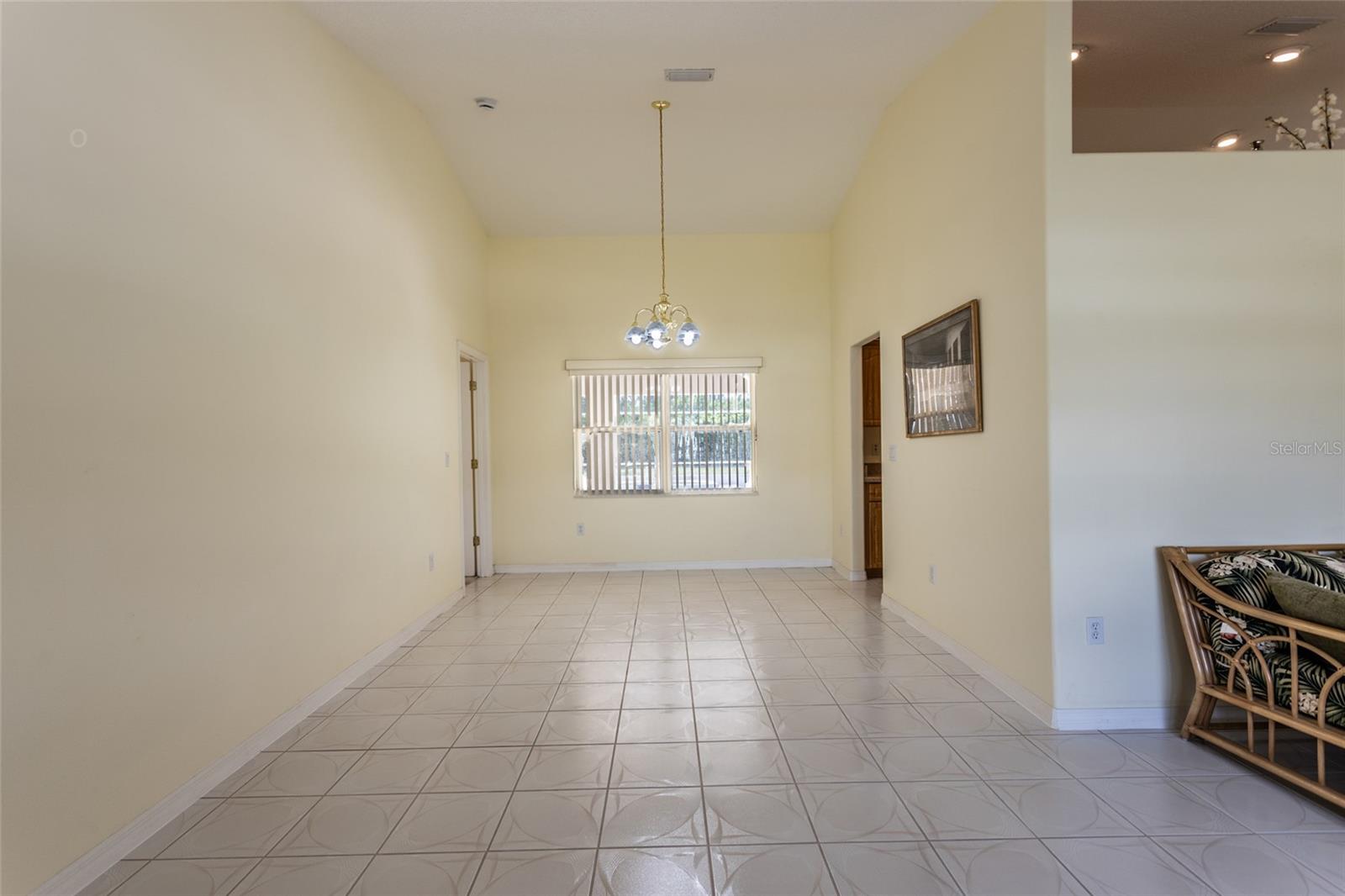 13 EDGEWATER DR, PALM COAST, FL, 32164
