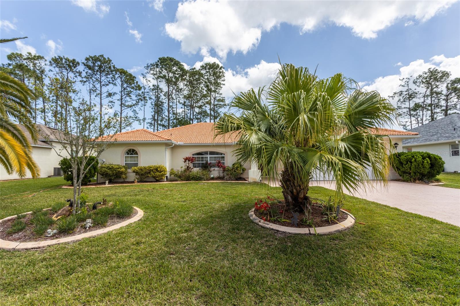 13 EDGEWATER DR, PALM COAST, FL, 32164