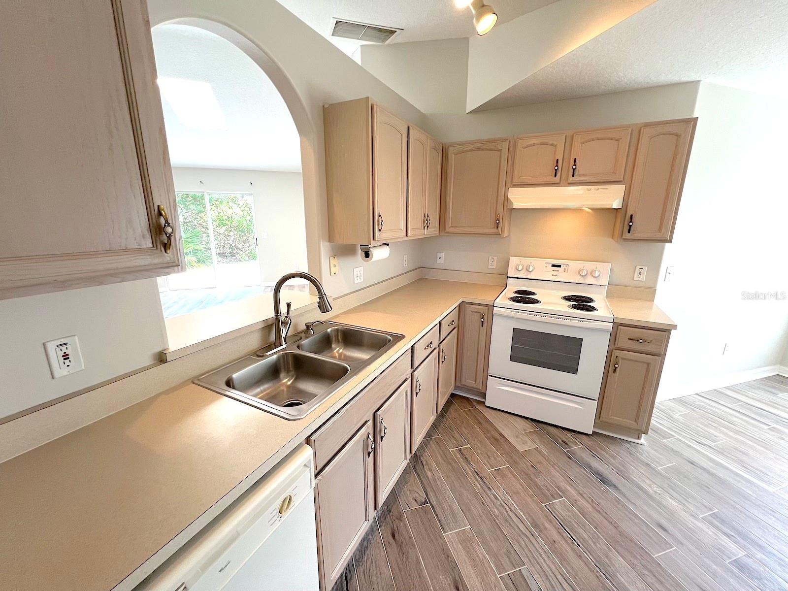 9 ZENGER CT, PALM COAST, FL, 32164