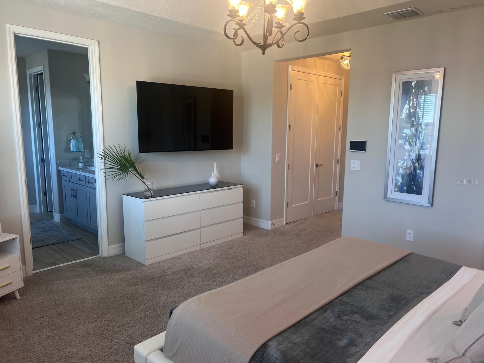 8225 CORKFIELD AVE, ORLANDO, FL, 32832