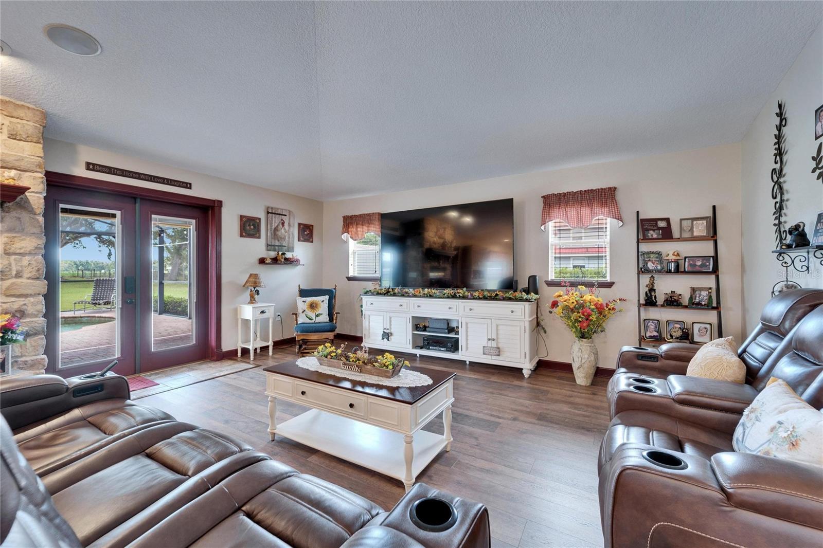 7045 DURANT RD, PLANT CITY, FL, 33567