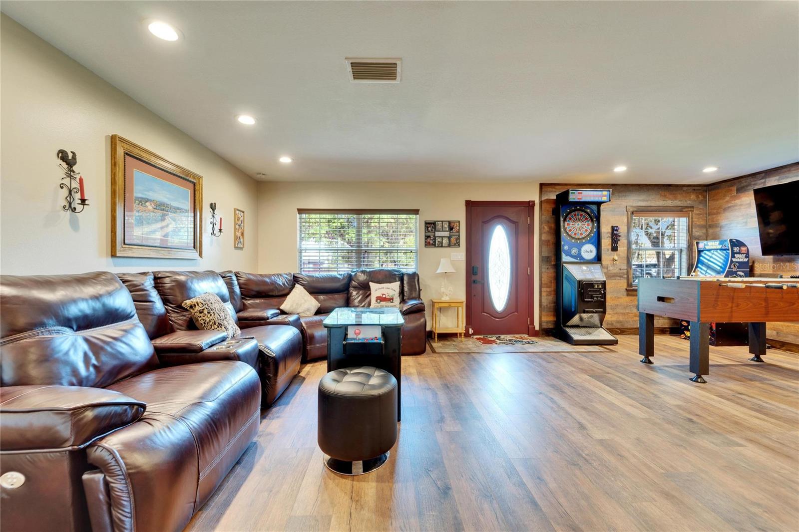 7045 DURANT RD, PLANT CITY, FL, 33567