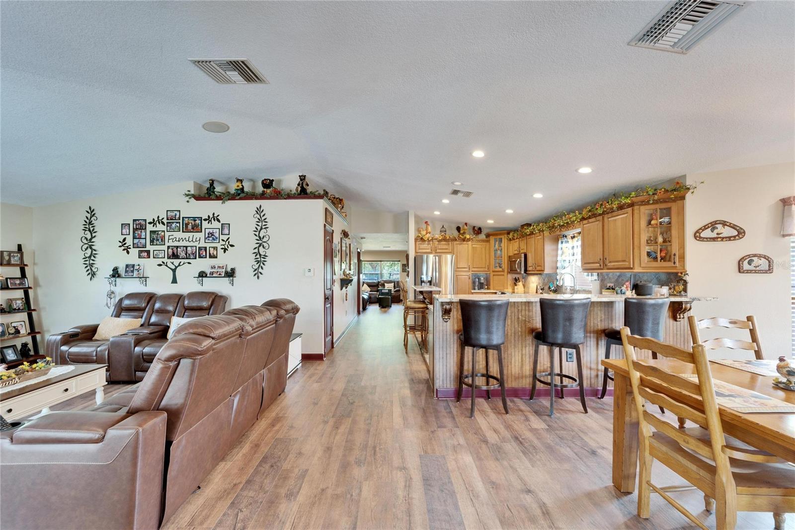 7045 DURANT RD, PLANT CITY, FL, 33567