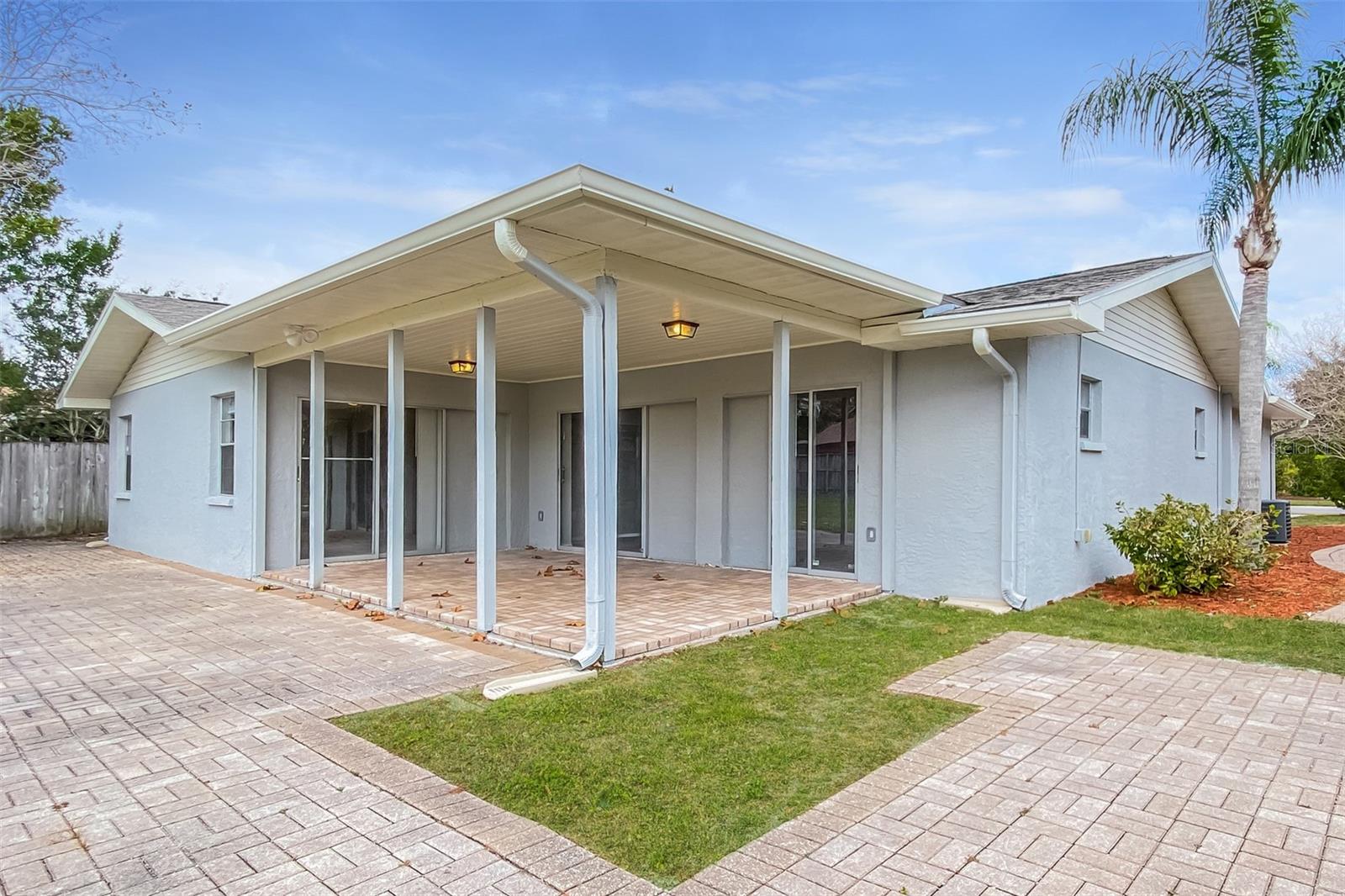 9200 MERRIMOOR BLVD, SEMINOLE, FL, 33777