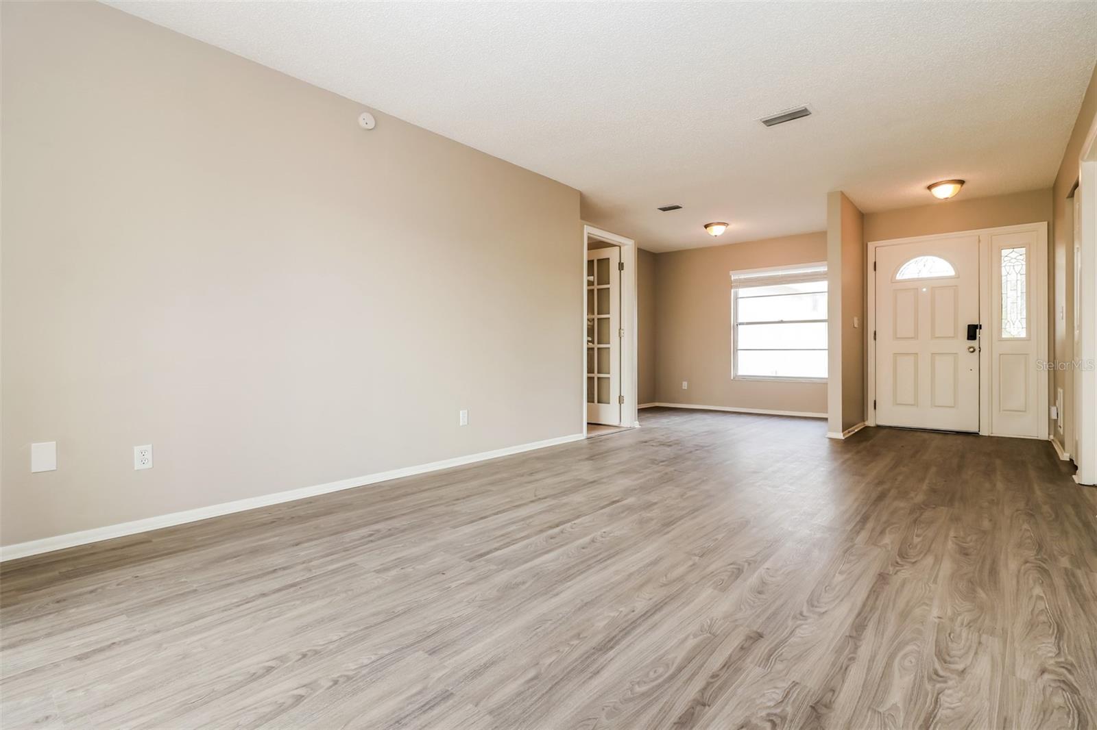 9200 MERRIMOOR BLVD, SEMINOLE, FL, 33777