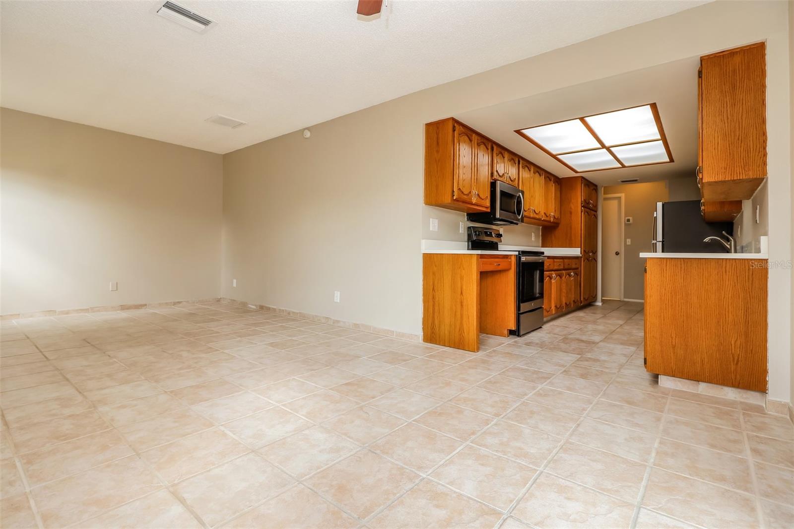 9200 MERRIMOOR BLVD, SEMINOLE, FL, 33777