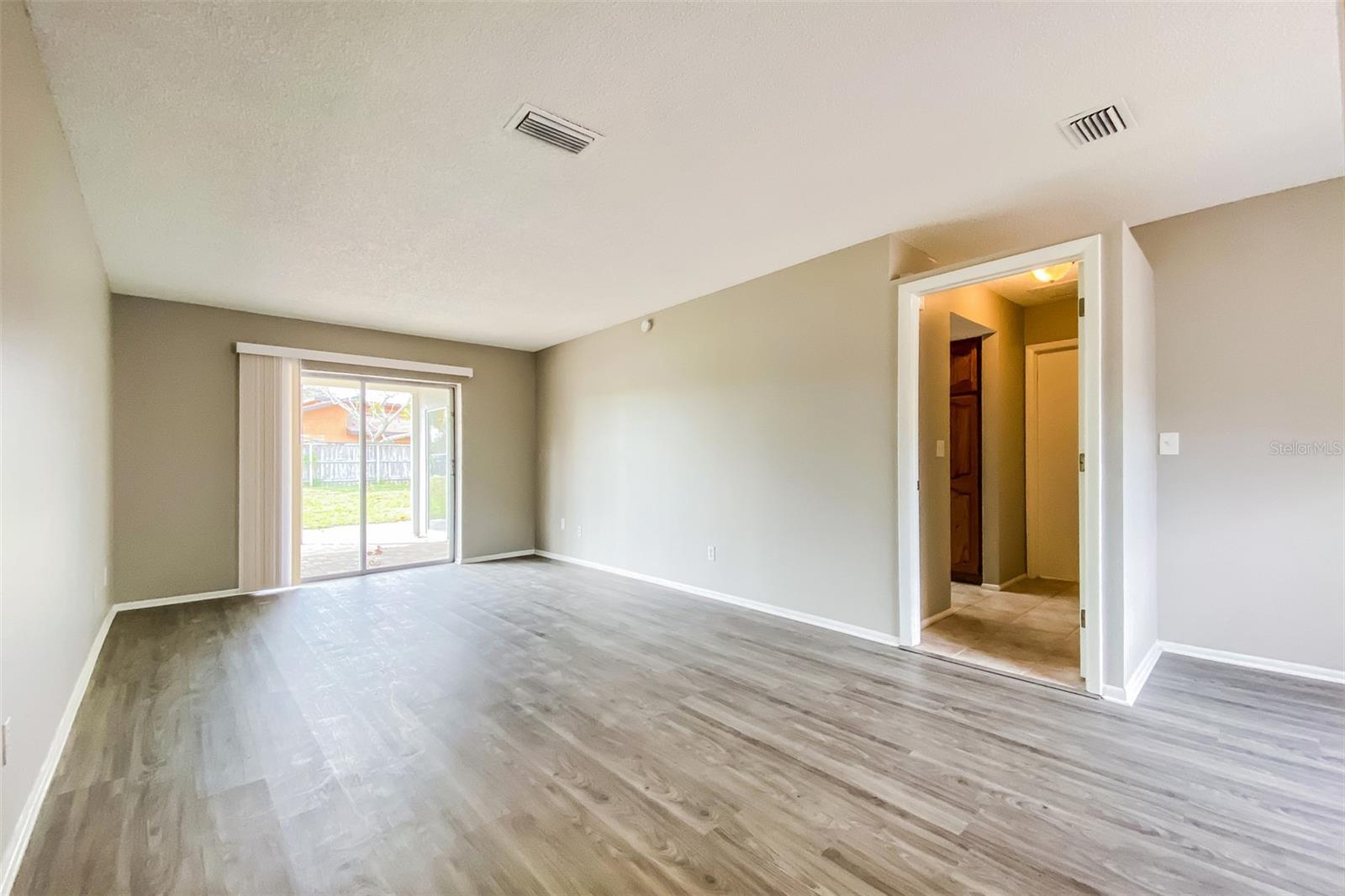 9200 MERRIMOOR BLVD, SEMINOLE, FL, 33777