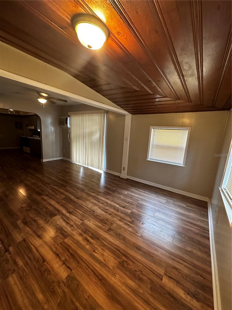 821 PENNSYLVANIA AVE, ST CLOUD, FL, 34769