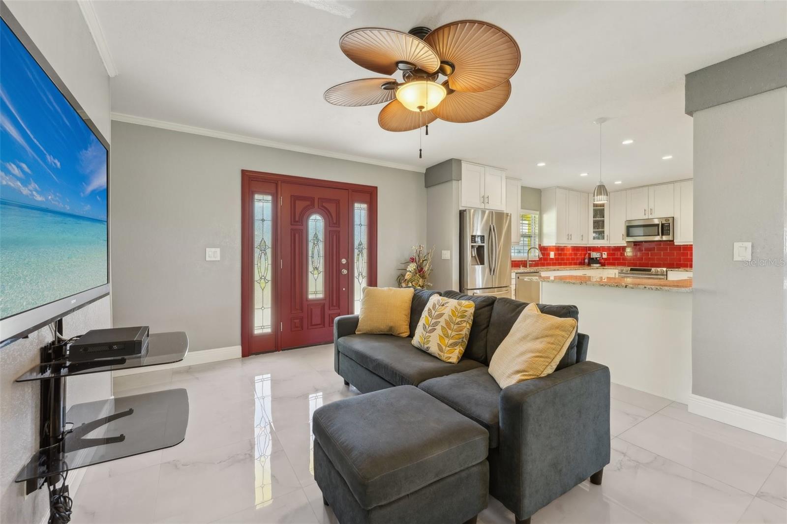 8408 FLAGSTONE DR, TAMPA, FL, 33615