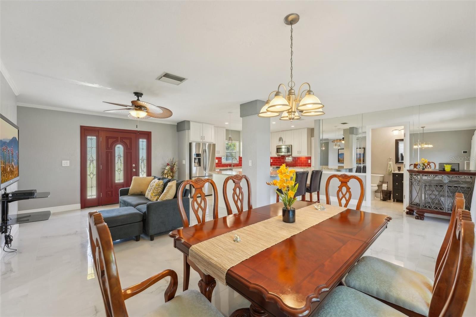 8408 FLAGSTONE DR, TAMPA, FL, 33615