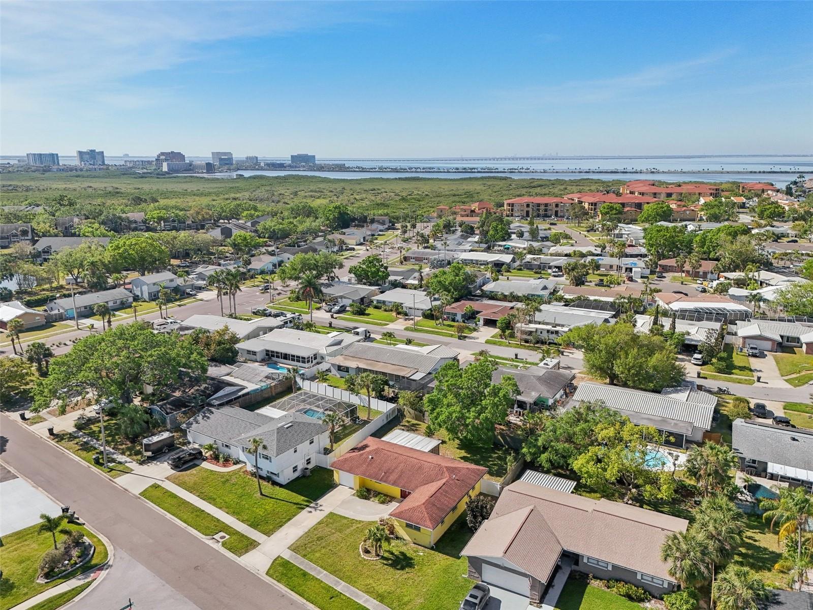 8408 FLAGSTONE DR, TAMPA, FL, 33615