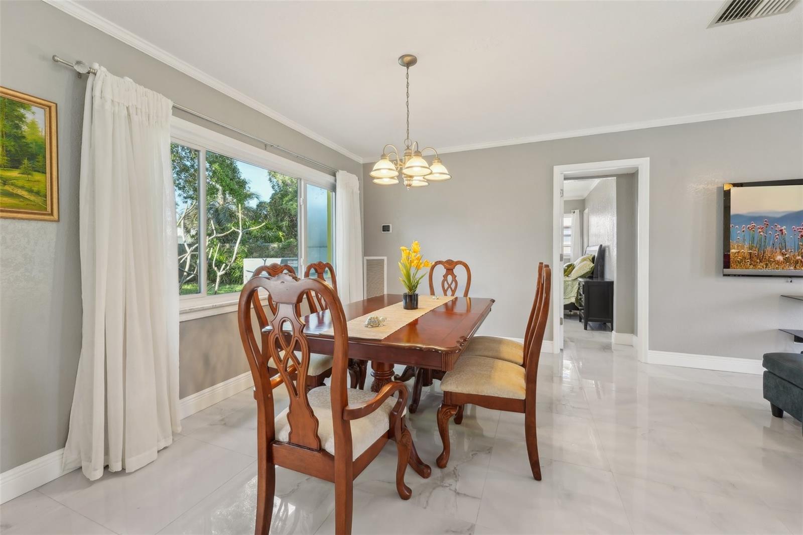 8408 FLAGSTONE DR, TAMPA, FL, 33615