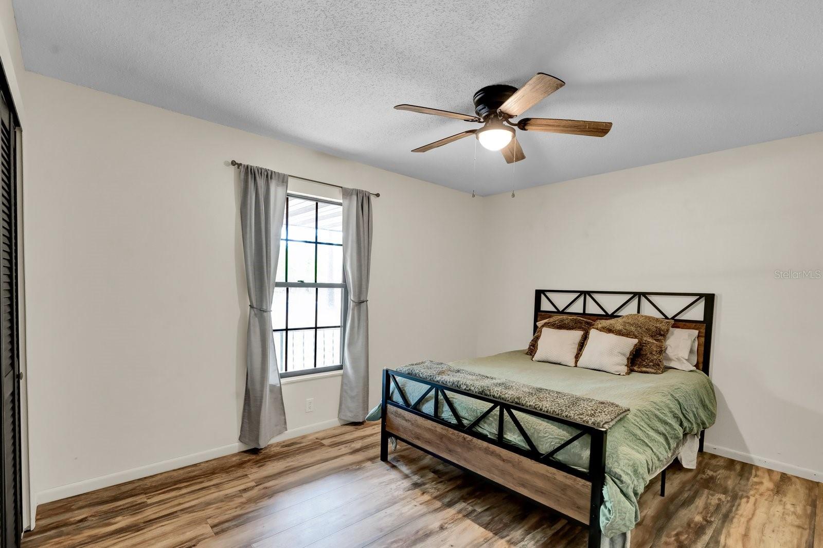 380 S LAWTON AVE, ORANGE CITY, FL, 32763