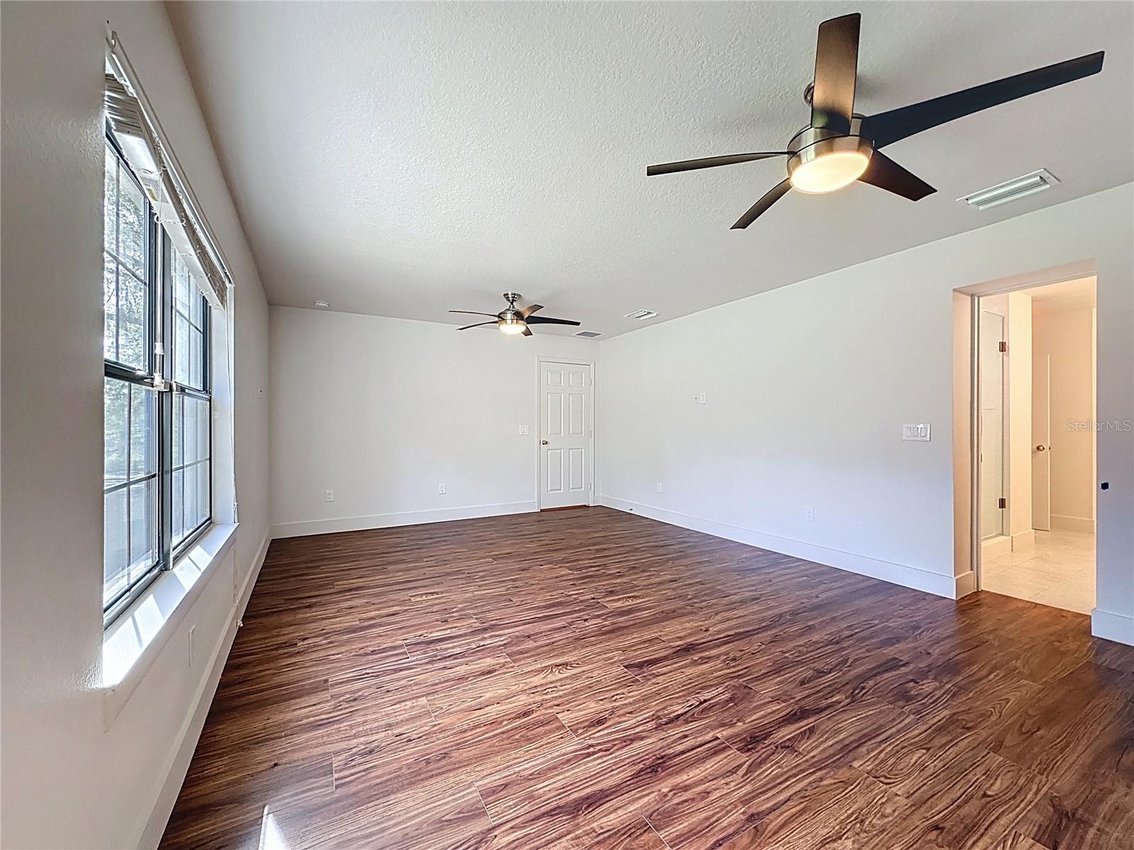 17077 OLD COUNTRY LN, WINTER GARDEN, FL, 34787
