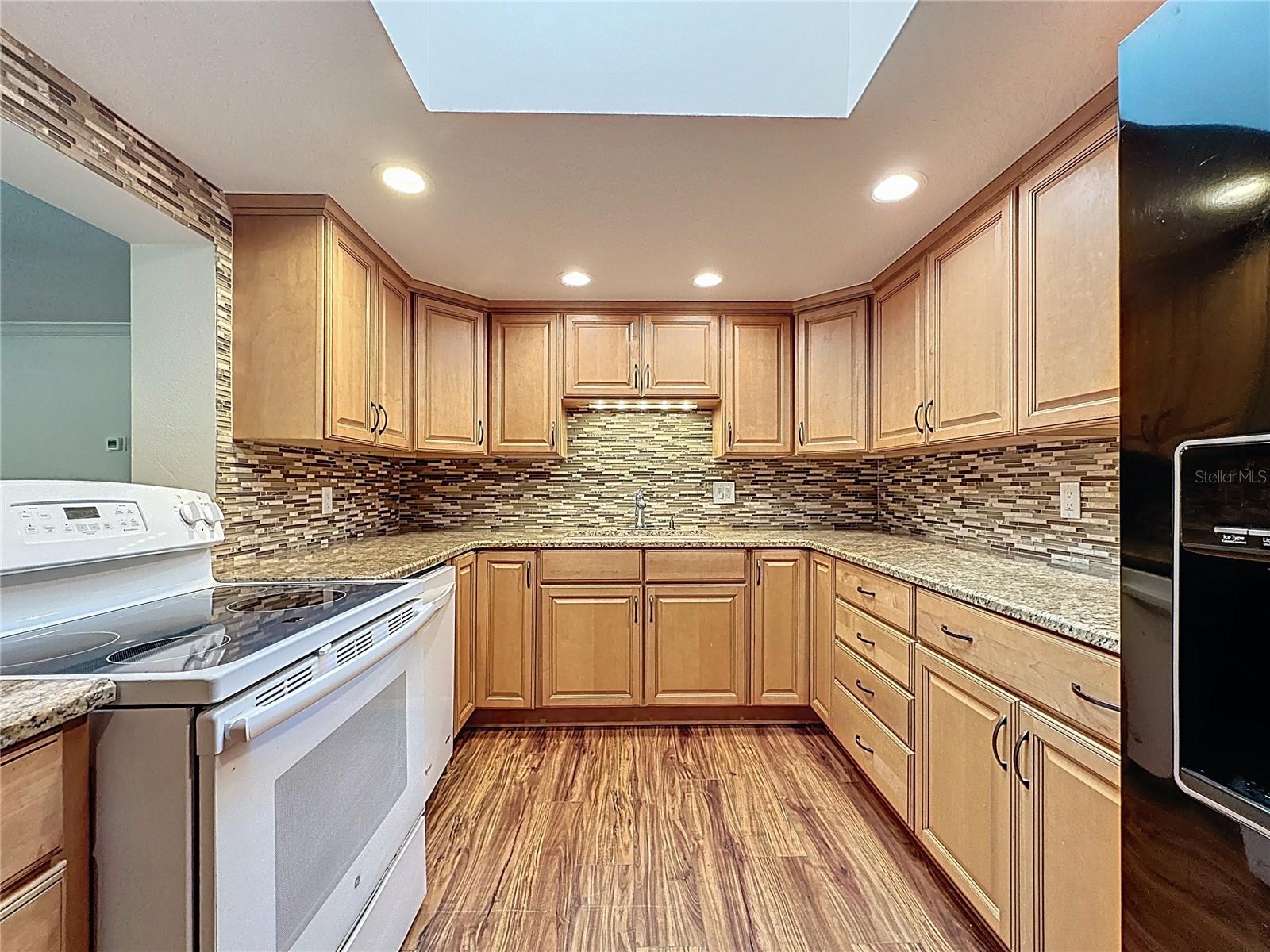 17077 OLD COUNTRY LN, WINTER GARDEN, FL, 34787