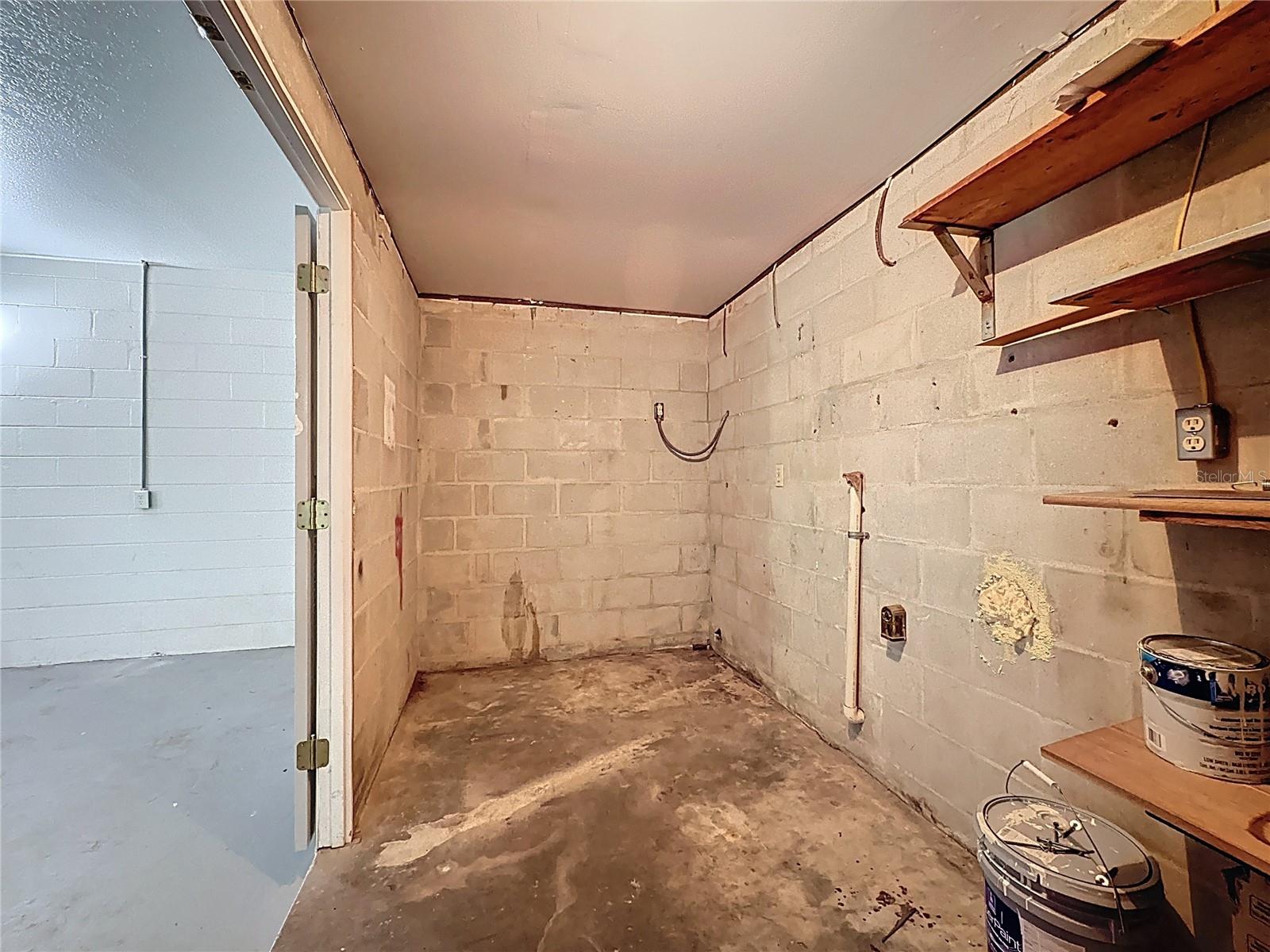 17077 OLD COUNTRY LN, WINTER GARDEN, FL, 34787