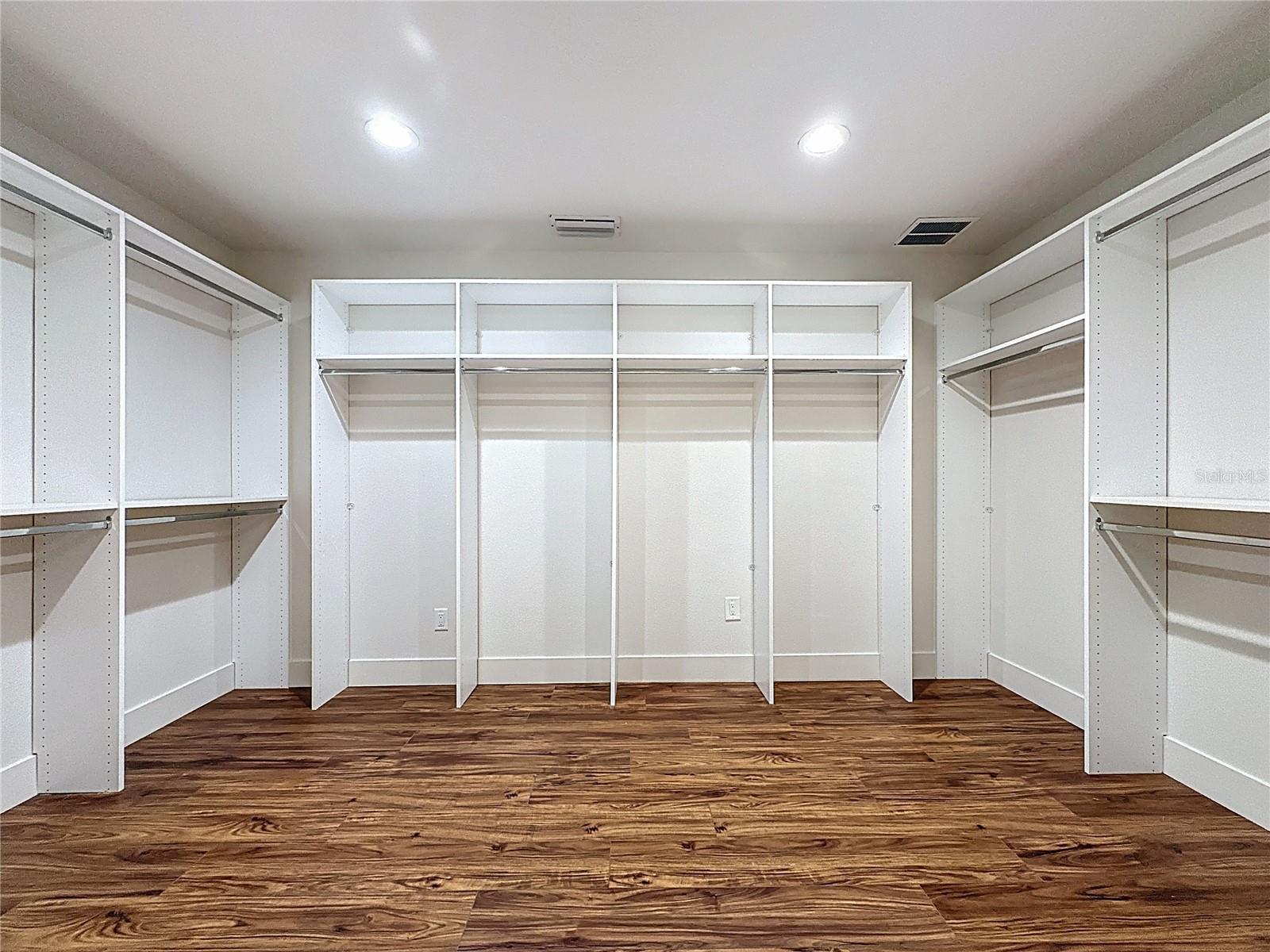 17077 OLD COUNTRY LN, WINTER GARDEN, FL, 34787