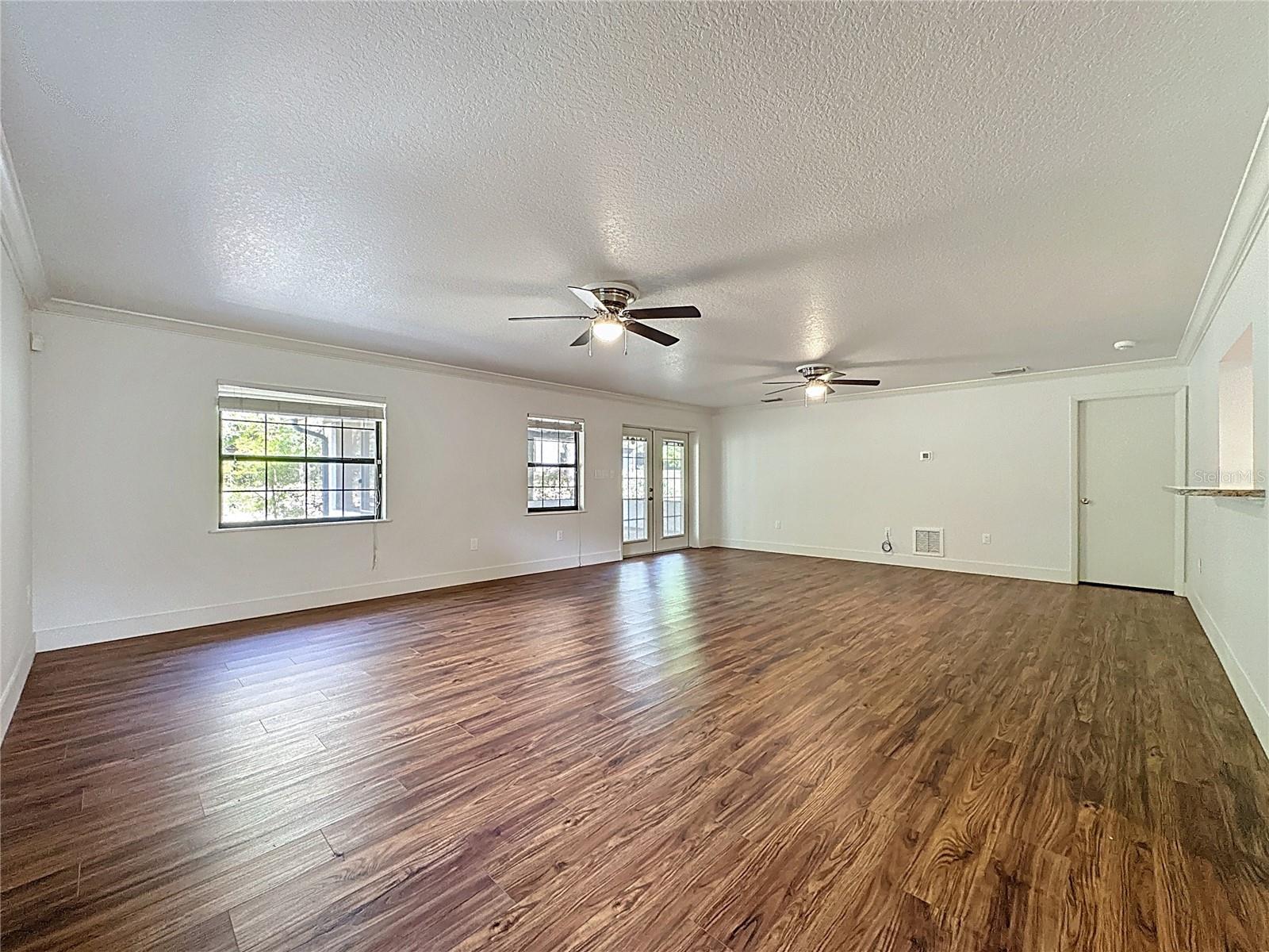 17077 OLD COUNTRY LN, WINTER GARDEN, FL, 34787