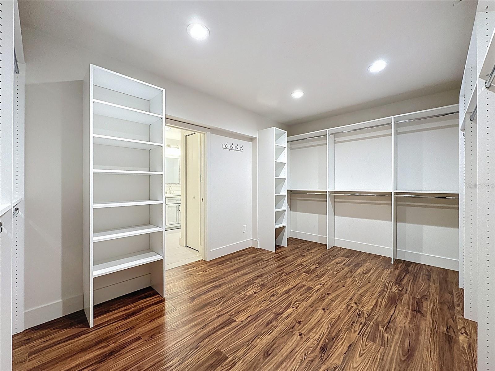 17077 OLD COUNTRY LN, WINTER GARDEN, FL, 34787
