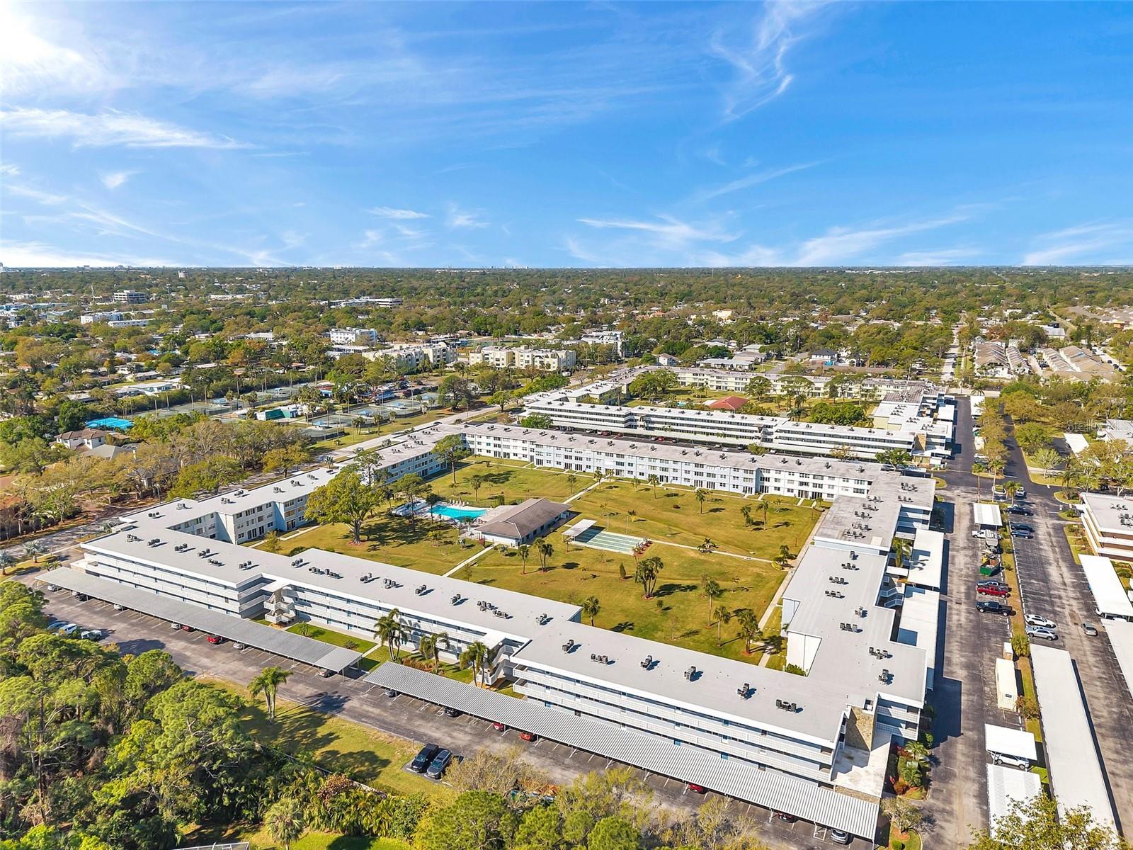 4720 LOCUST ST NE #206, ST PETERSBURG, FL, 33703