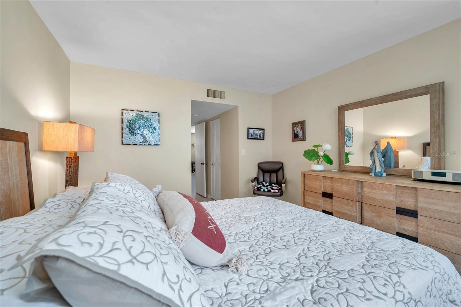 4720 LOCUST ST NE #206, ST PETERSBURG, FL, 33703