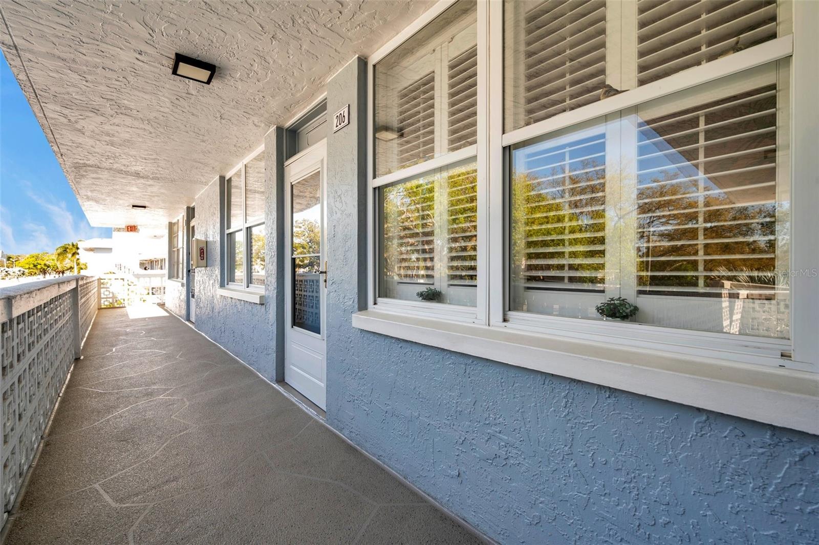 4720 LOCUST ST NE #206, ST PETERSBURG, FL, 33703