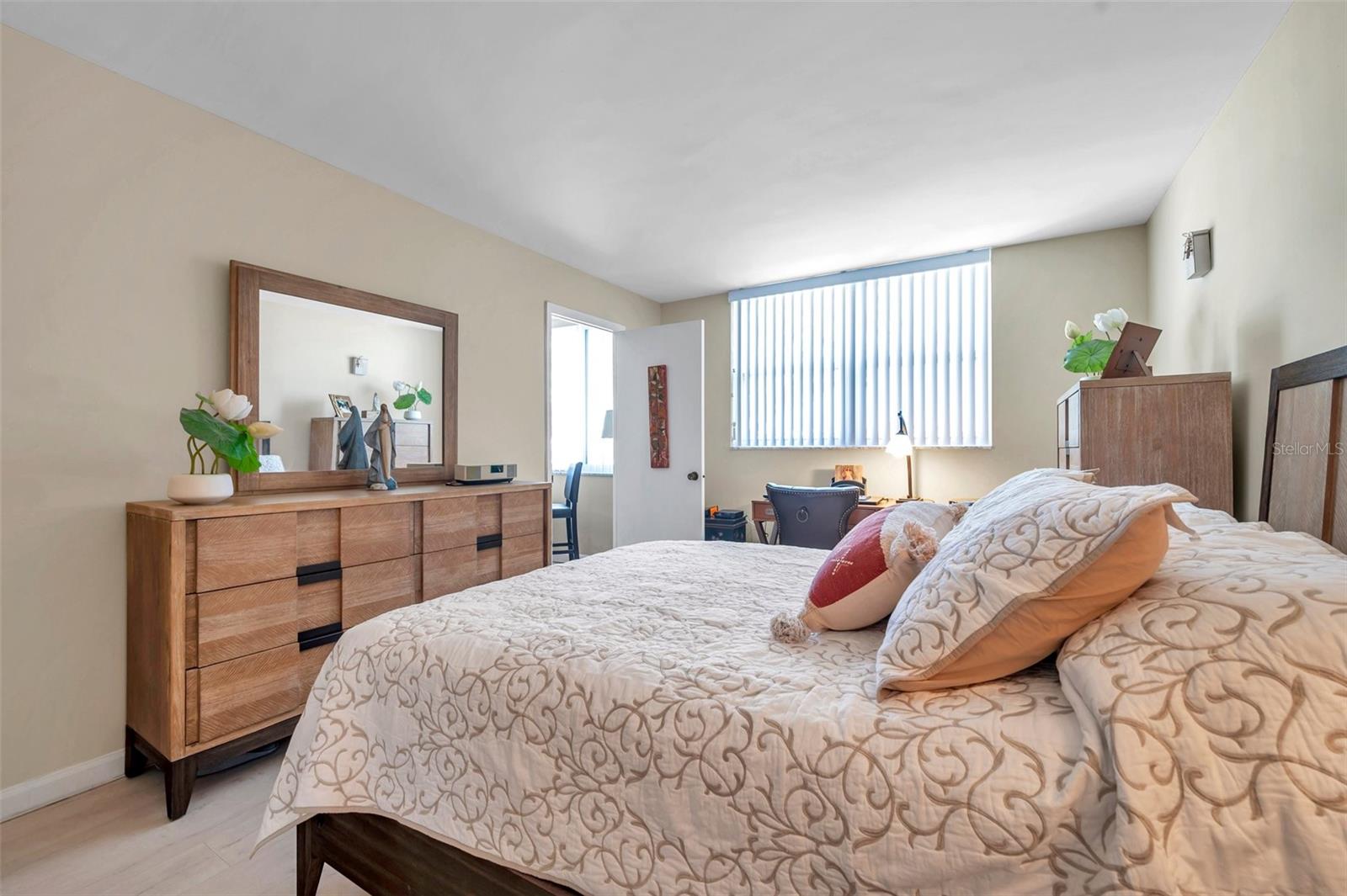 4720 LOCUST ST NE #206, ST PETERSBURG, FL, 33703