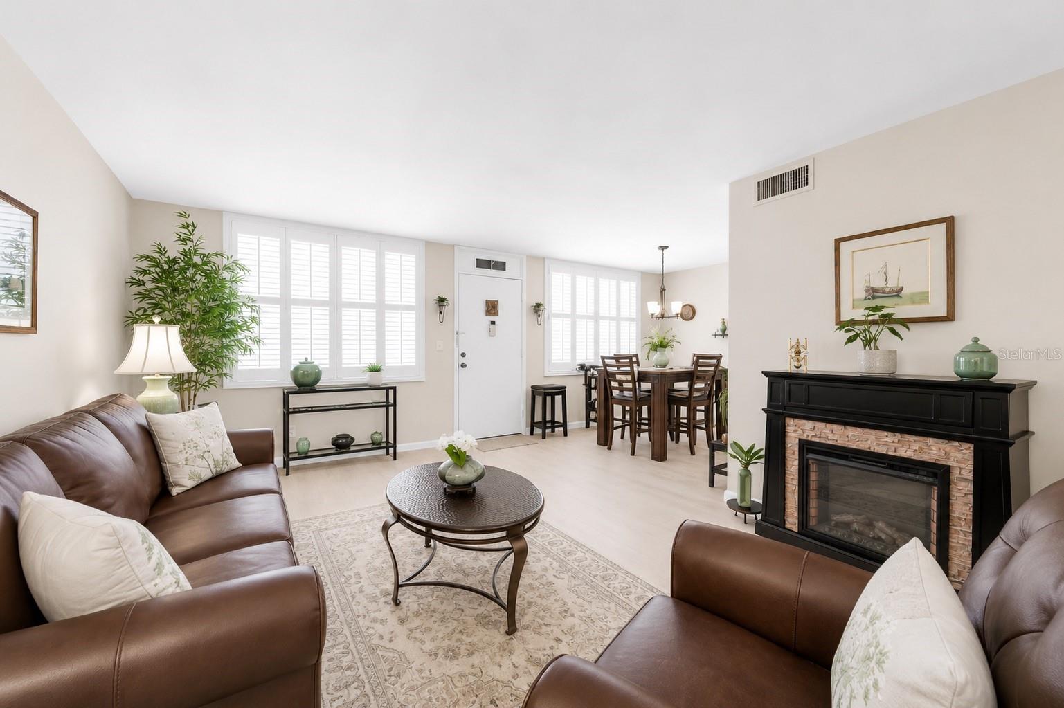 4720-locust-st-ne-206-st-petersburg-fl-33703/hzid_2c555ef2