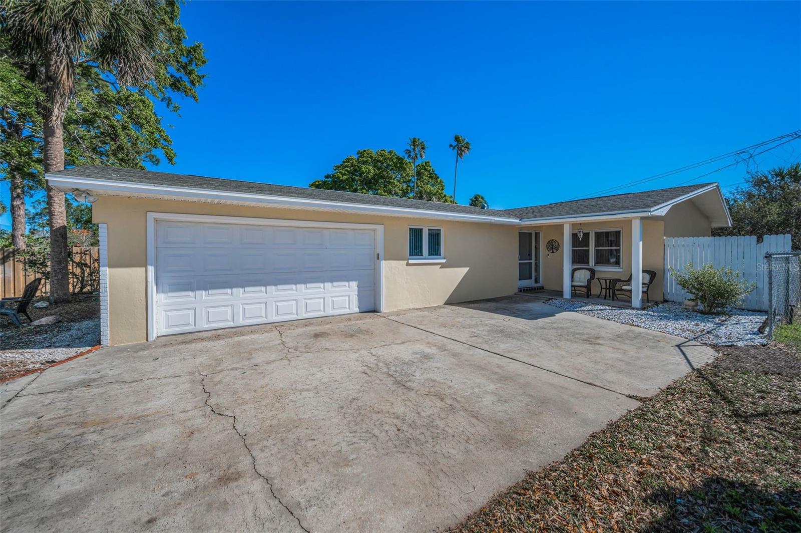 2053 JEFFERSON AVE, DUNEDIN, FL, 34698