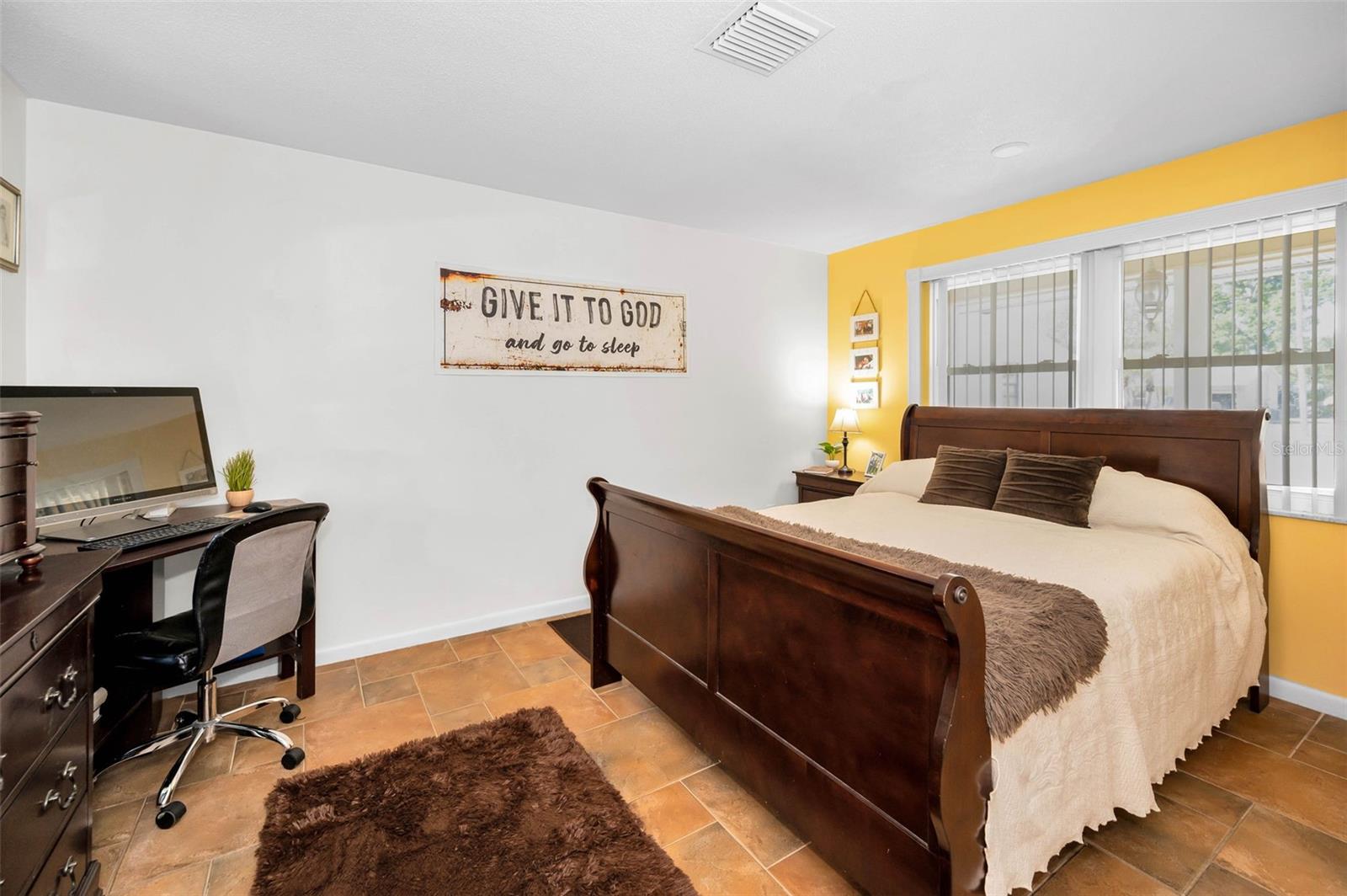 2053 JEFFERSON AVE, DUNEDIN, FL, 34698