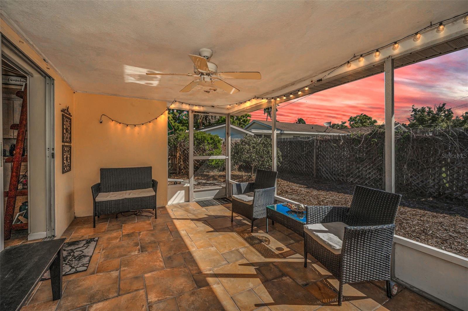 2053 JEFFERSON AVE, DUNEDIN, FL, 34698