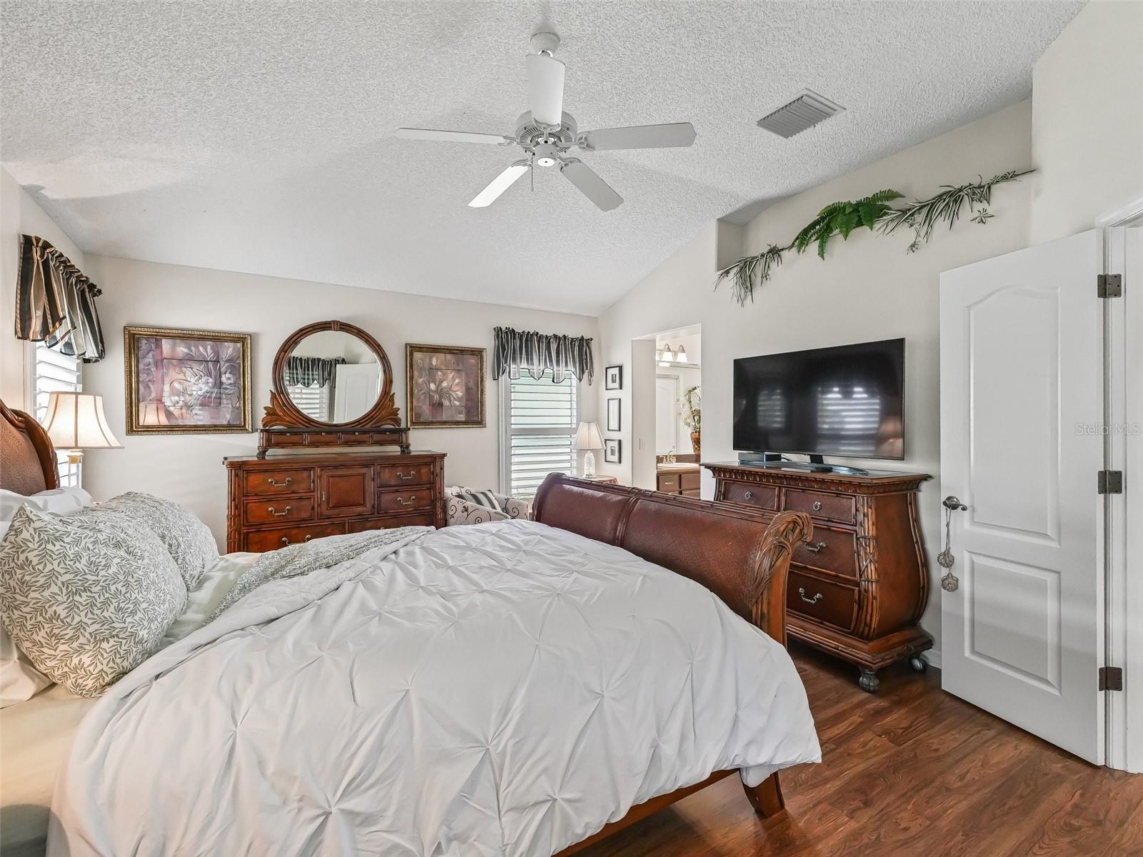 3048 EGERTON PL, THE VILLAGES, FL, 32162