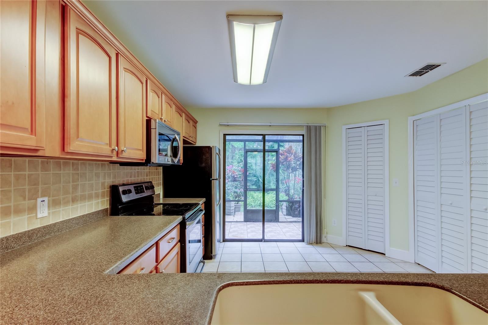 5100 BURCHETTE RD #602, TAMPA, FL, 33647