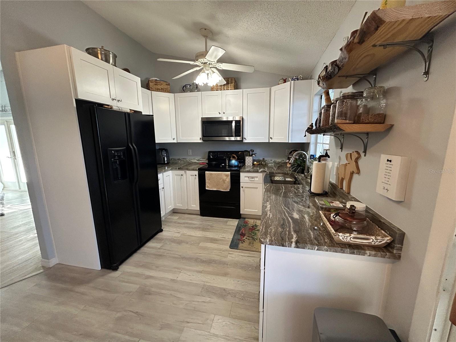 3803 41ST AVE W, BRADENTON, FL, 34205