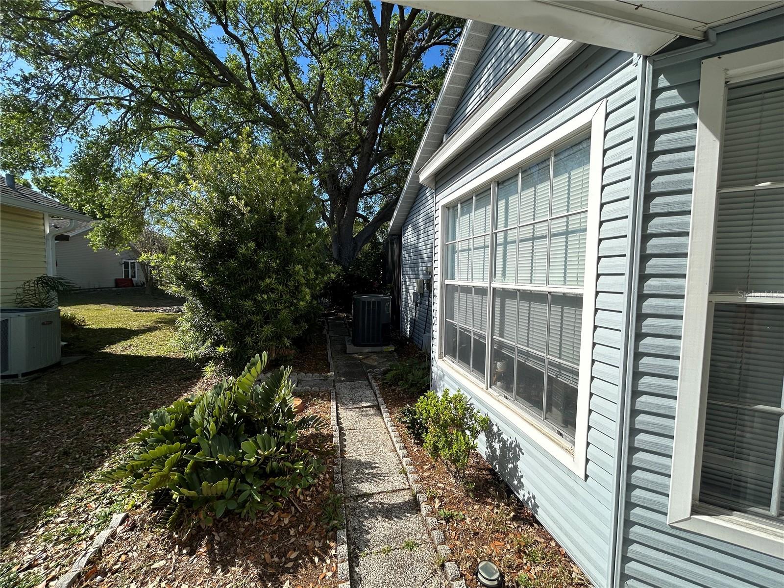 3803 41ST AVE W, BRADENTON, FL, 34205