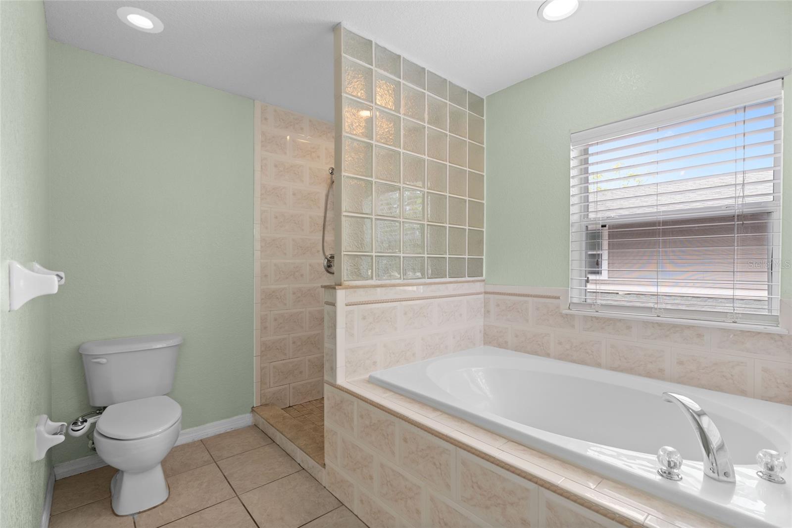 5232 3RD AVE S, ST PETERSBURG, FL, 33707