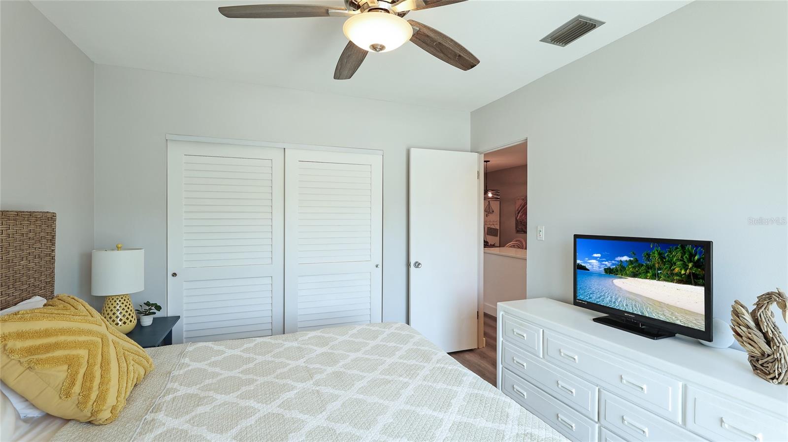 117 7TH ST N #14, BRADENTON BEACH, FL, 34217