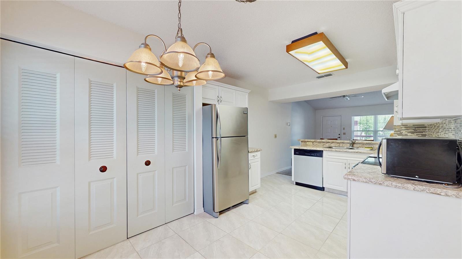 TB8366549 Property Photo