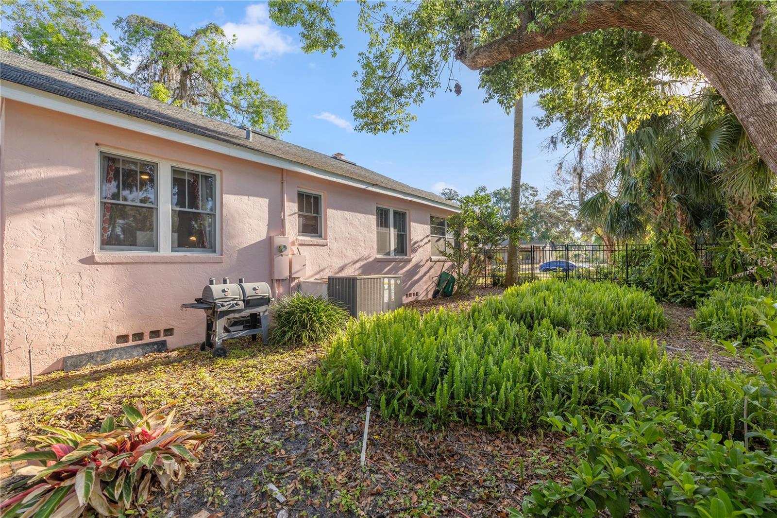 1207 S 8TH ST, LEESBURG, FL, 34748