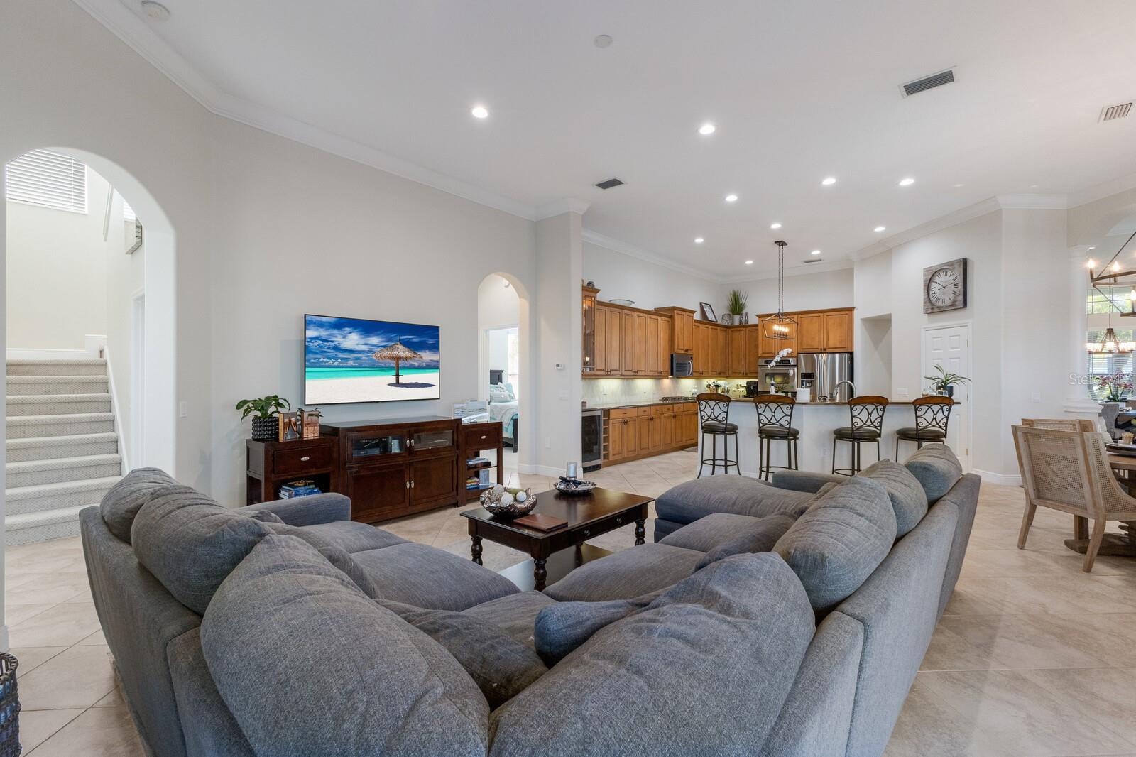 8850 17TH AVENUE CIR NW, BRADENTON, FL, 34209